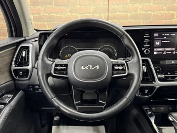 Kia Sorento, 2023г, полный привод, робот