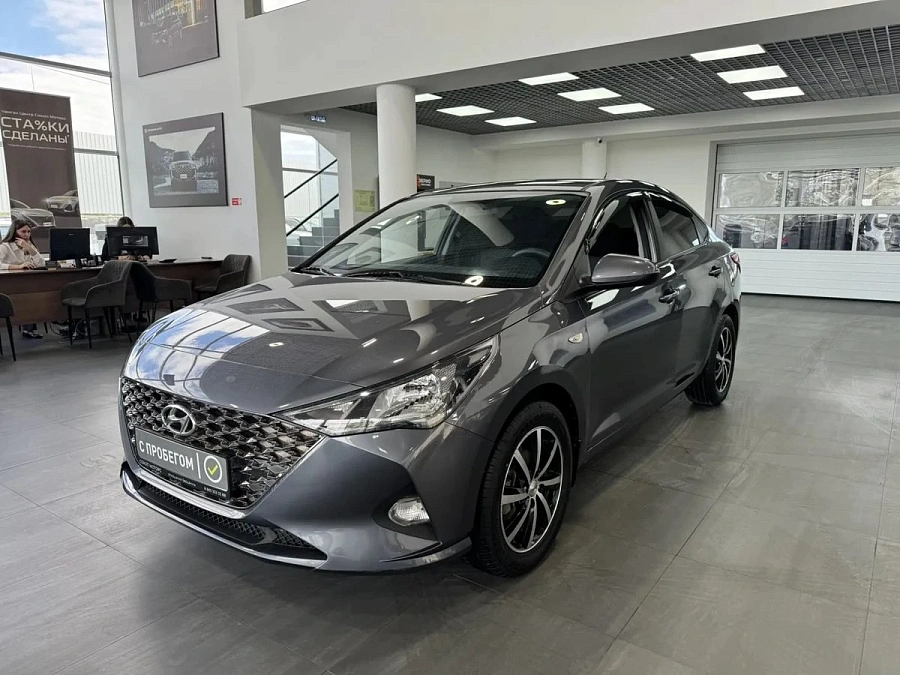 Hyundai Solaris, 2021г., передний привод, автомат
