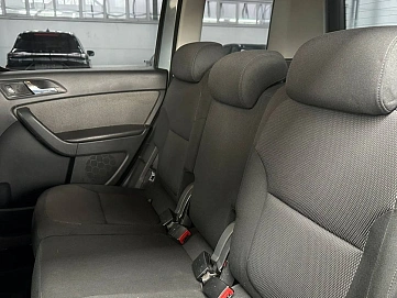 Skoda Yeti, 2011г, передний привод, механика