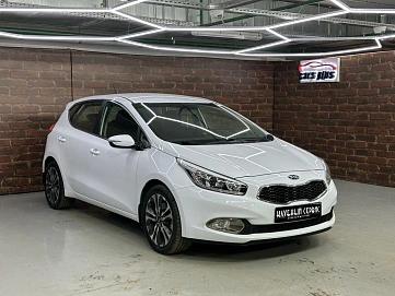 Kia Ceed, 2013г, передний привод, автомат