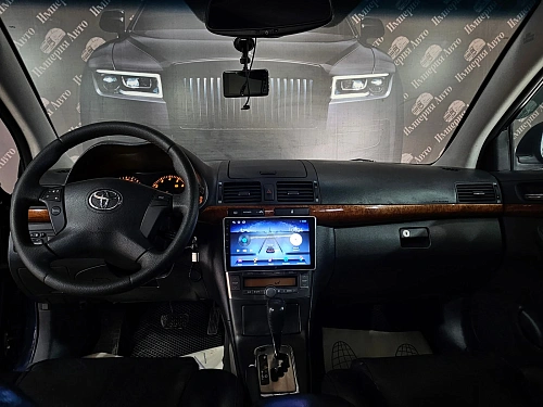 Toyota Avensis, 2007г, передний привод, автомат