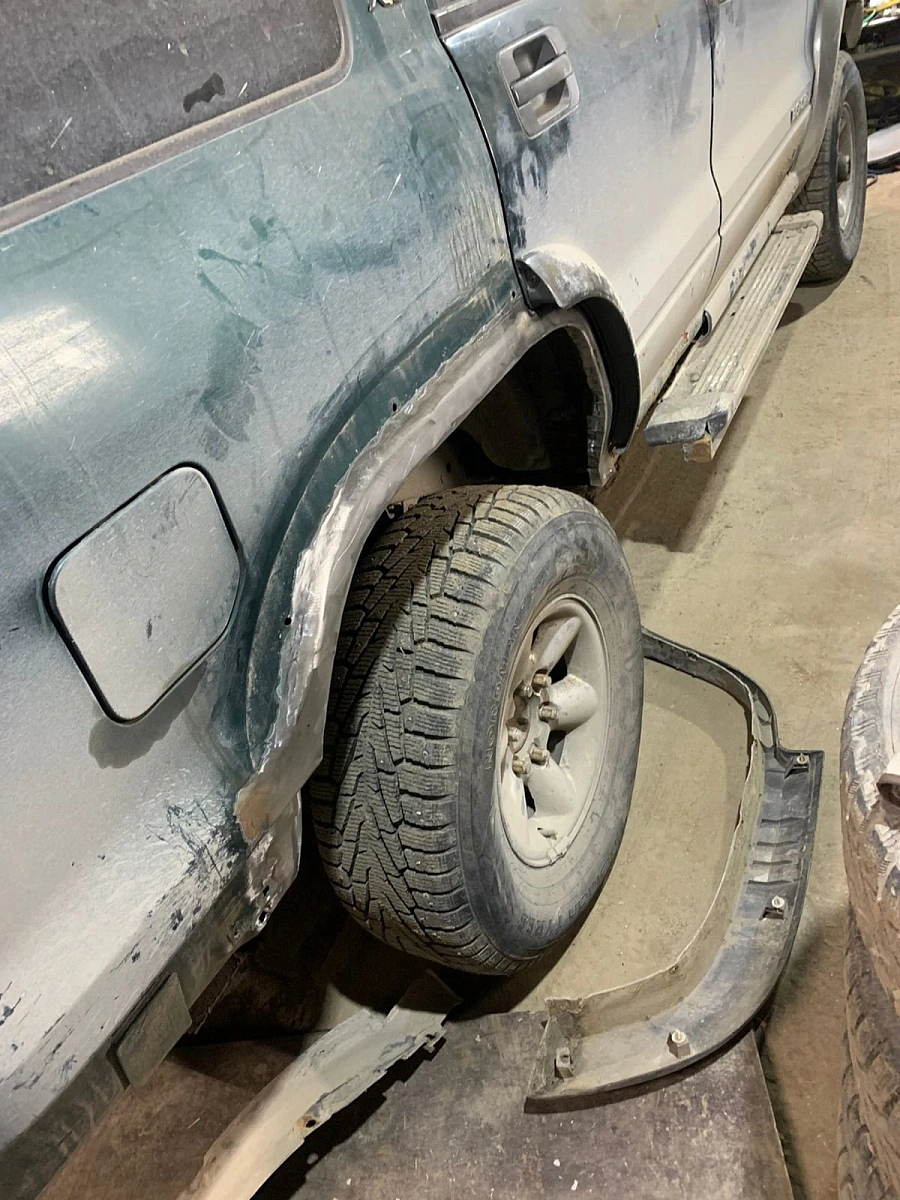 Isuzu Bighorn, 1997г., полный привод, автомат