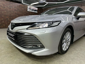 Toyota Camry, 2019г, передний привод, автомат