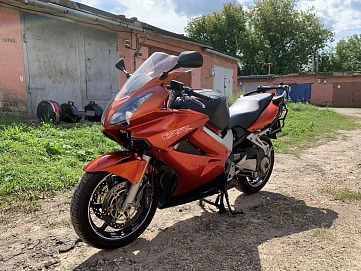 Honda VFR 800, 2003г, Цепь привод, 6 передач