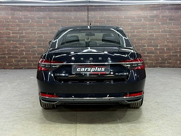 Skoda Superb, 2025г, передний привод, робот