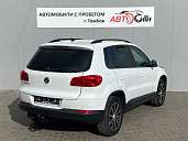 Volkswagen Tiguan, 2014г., передний привод, робот