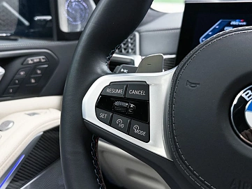 BMW X7, 2023г, полный привод, автомат