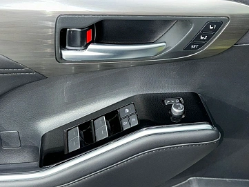 Toyota Highlander, 2025г, полный привод, автомат
