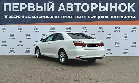Toyota Camry, 2016г, передний привод, автомат