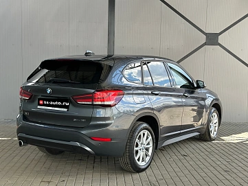 BMW X1, 2021г., передний привод, робот