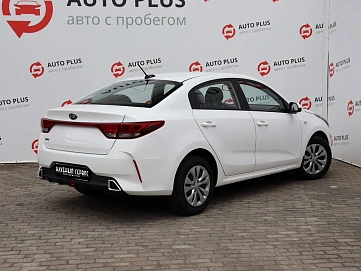 Kia Rio, 2021г, передний привод, автомат