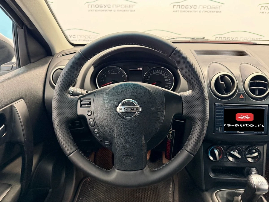 Nissan Qashqai+2, 2012г., передний привод, механика