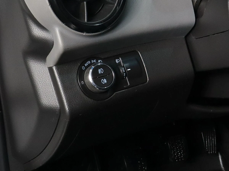 Chevrolet Aveo, 2013г., передний привод, механика