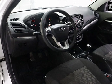 Lada (ВАЗ) Vesta, 2021г, передний привод, механика