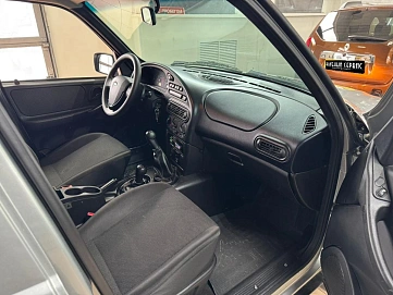 Chevrolet Niva, 2015г, полный привод, механика