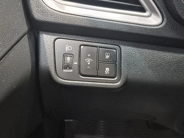 Hyundai Solaris, 2019г., передний привод, автомат