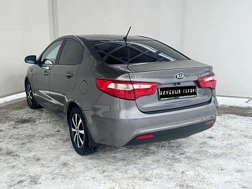 Kia Rio, 2015г, передний привод, автомат