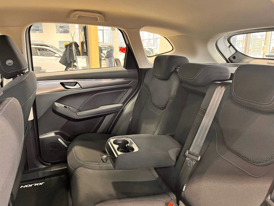 Haval Jolion, 2025г., передний привод, робот