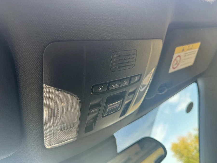 Toyota Levin, 2024г., передний привод, вариатор