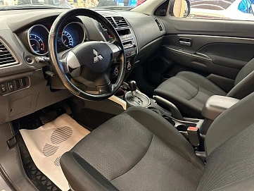 Mitsubishi ASX, 2012г, передний привод, вариатор