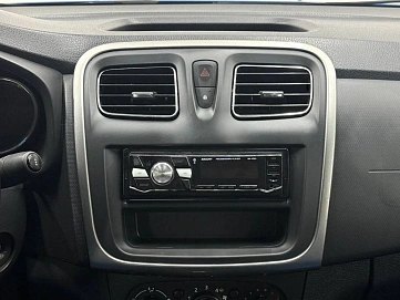 Renault , 2021г., передний привод, вариатор