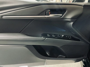 Toyota Camry, 2025г, передний привод, вариатор