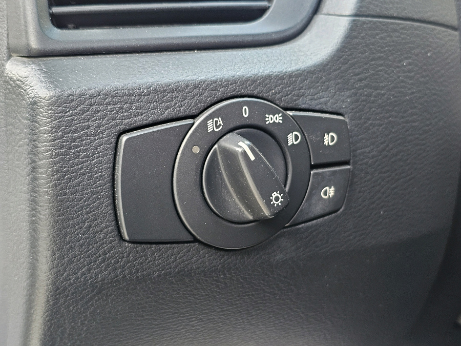 BMW X1, 2010г., полный привод, автомат