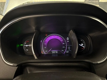 Renault Megane, 2017г, передний привод, механика