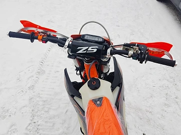 Racer Z5, 2025г, Цепь привод, 5 передач