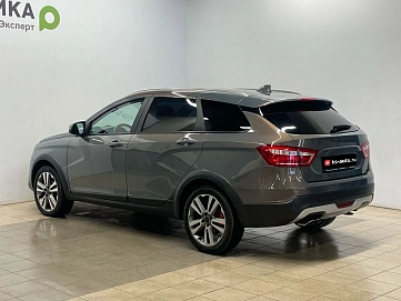 Lada (ВАЗ) Vesta, 2021г., передний привод, механика