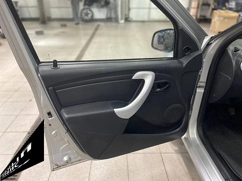 Renault Logan, 2013г, передний привод, механика