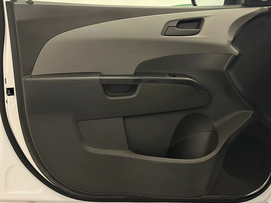 Chevrolet Aveo, 2012г., передний привод, механика