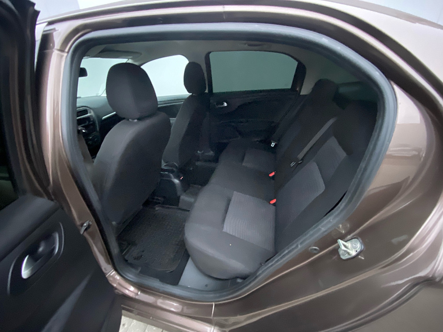 Peugeot 301, 2013г., передний привод, механика