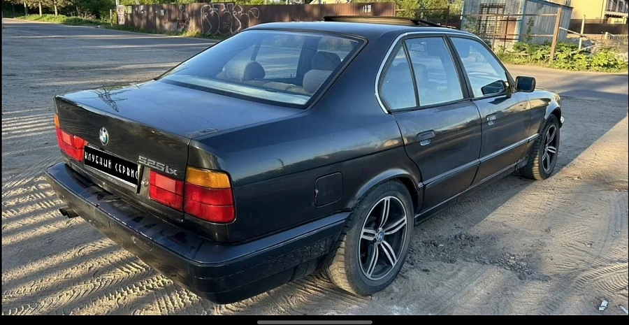 BMW 5 серии, 1993г., полный привод, механика