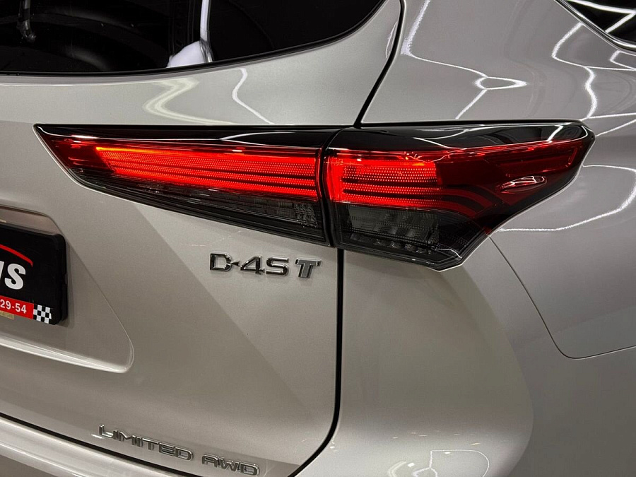 Toyota Highlander, 2025г., полный привод, автомат