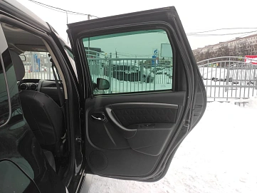 Renault Duster, 2016г, полный привод, автомат