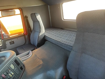 Sinotruk Howo 6X4, 2008г, Задний привод, Механическая