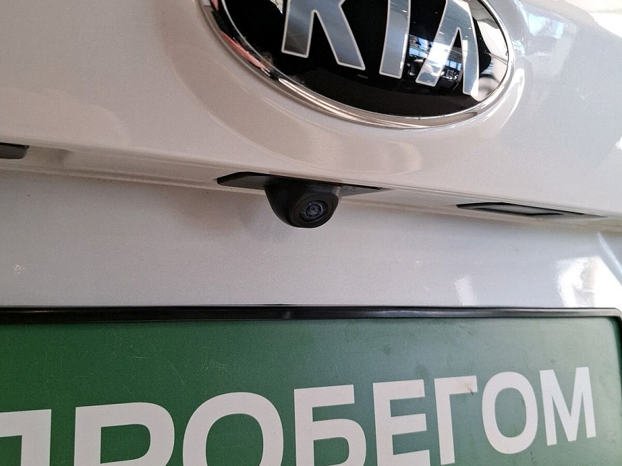 Kia , 2020г., передний привод, автомат
