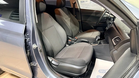 Hyundai Solaris, 2017г, передний привод, автомат