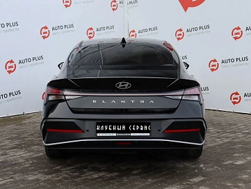 Hyundai Elantra, 2023г, передний привод, вариатор