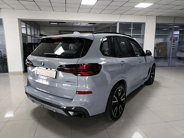 BMW X5, 2025г, полный привод, автомат