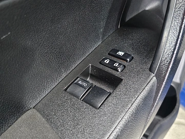 Toyota Corolla, 2014г, передний привод, вариатор