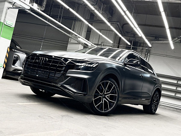 Audi Q8, 2019г., полный привод, автомат