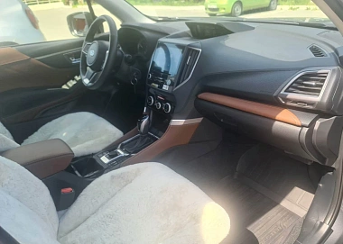 Subaru Forester, 2023г, полный привод, вариатор