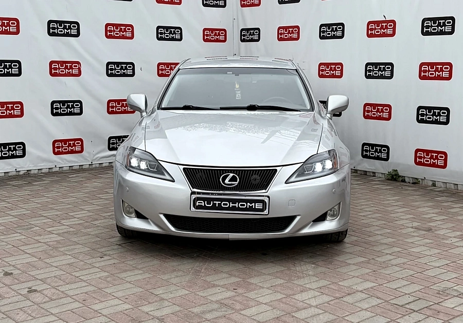 Lexus IS, 2006г., передний привод, автомат