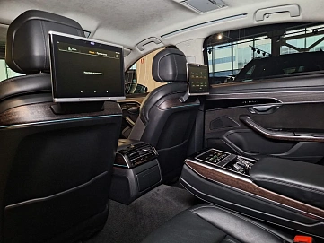 Audi A8, 2019г, полный привод, автомат