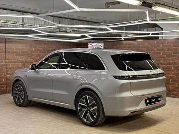 LI_AUTO , 2024г., полный привод, автомат