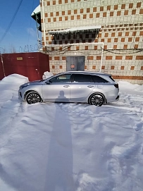 Kia Ceed, 2019г, передний привод, робот