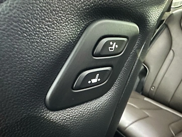 Hyundai Santa Fe, 2020г, передний привод, робот