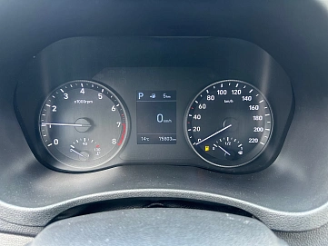 Hyundai Solaris, 2019г., передний привод, автомат